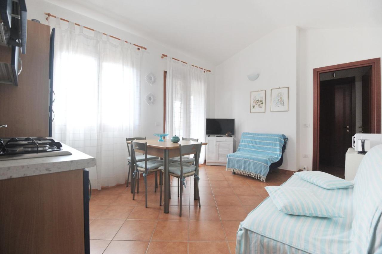 Marina Di Olbia Holiday Home Екстер'єр фото
