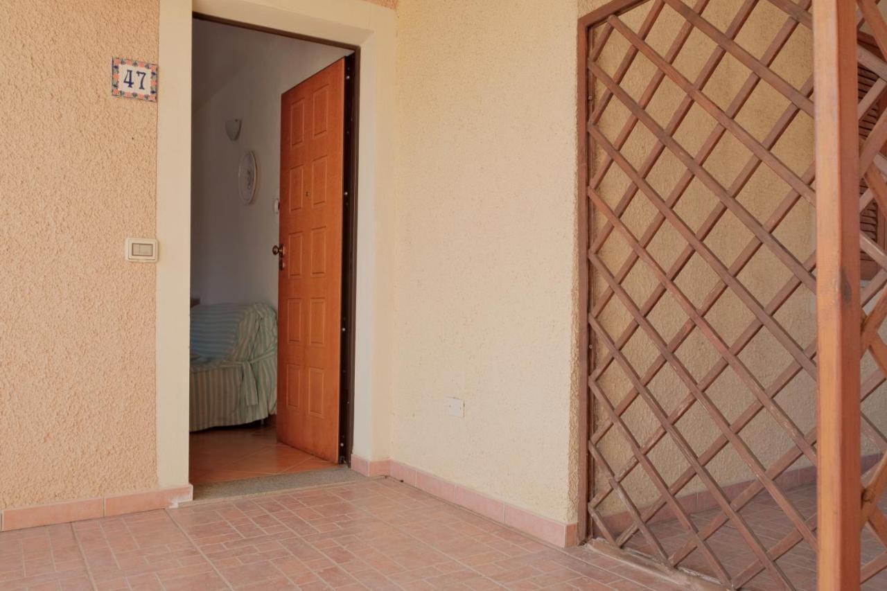 Marina Di Olbia Holiday Home Екстер'єр фото
